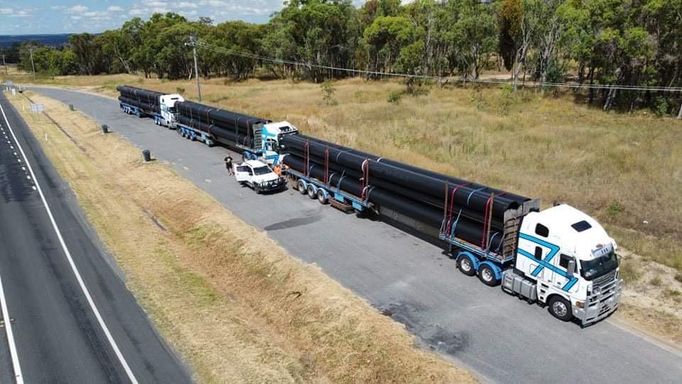 Dungowan pipeline. Vinidex pipes